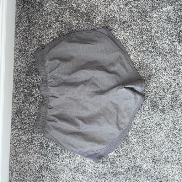 Women’s Nike Tempo Dry Core 3” Running Shorts. - Picture 2 of 2